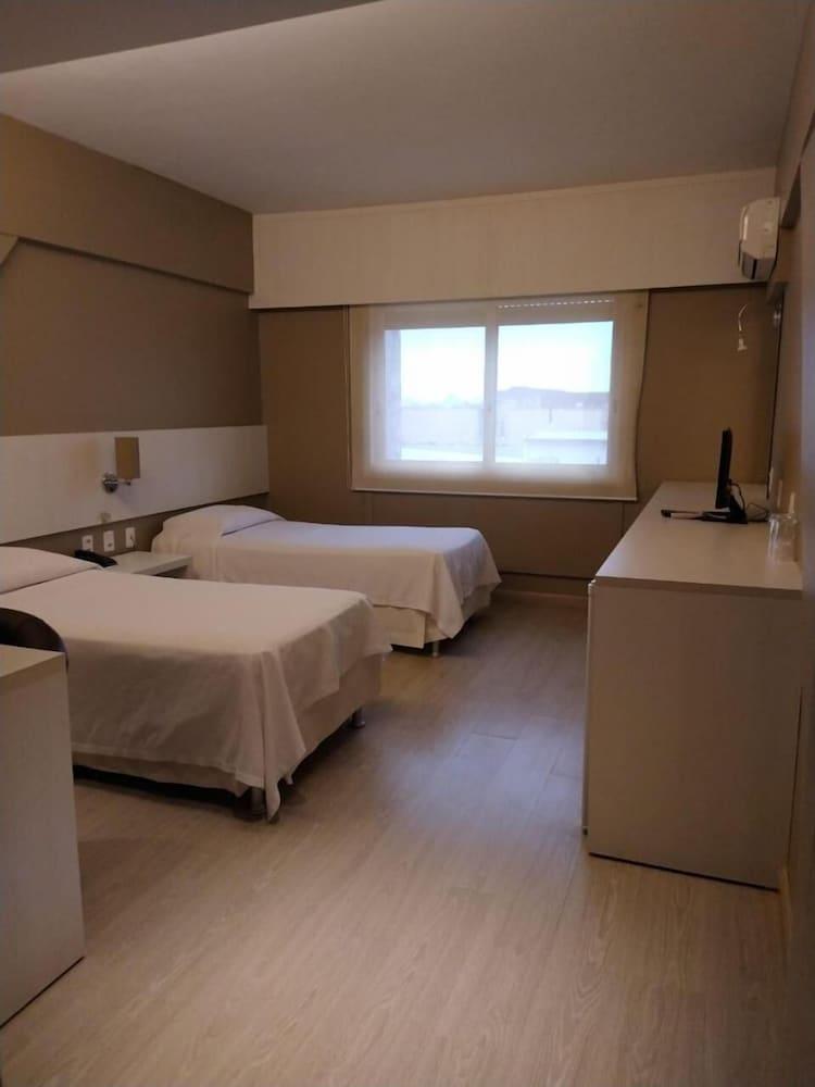 Hotel Manta Pelotas Exterior photo